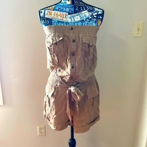 Romper tan, size XL!